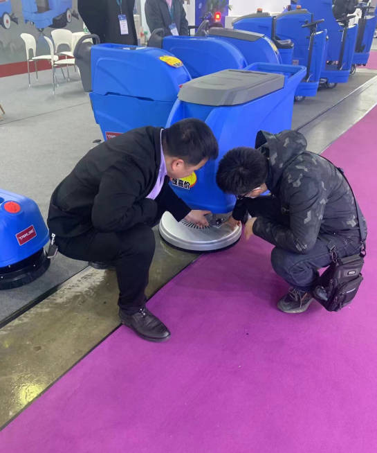 海西小型电动洗地机是否适合用于环卫保洁